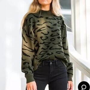 Willow + Root Abstract Leopard Print Green & Black Sweater Size XS